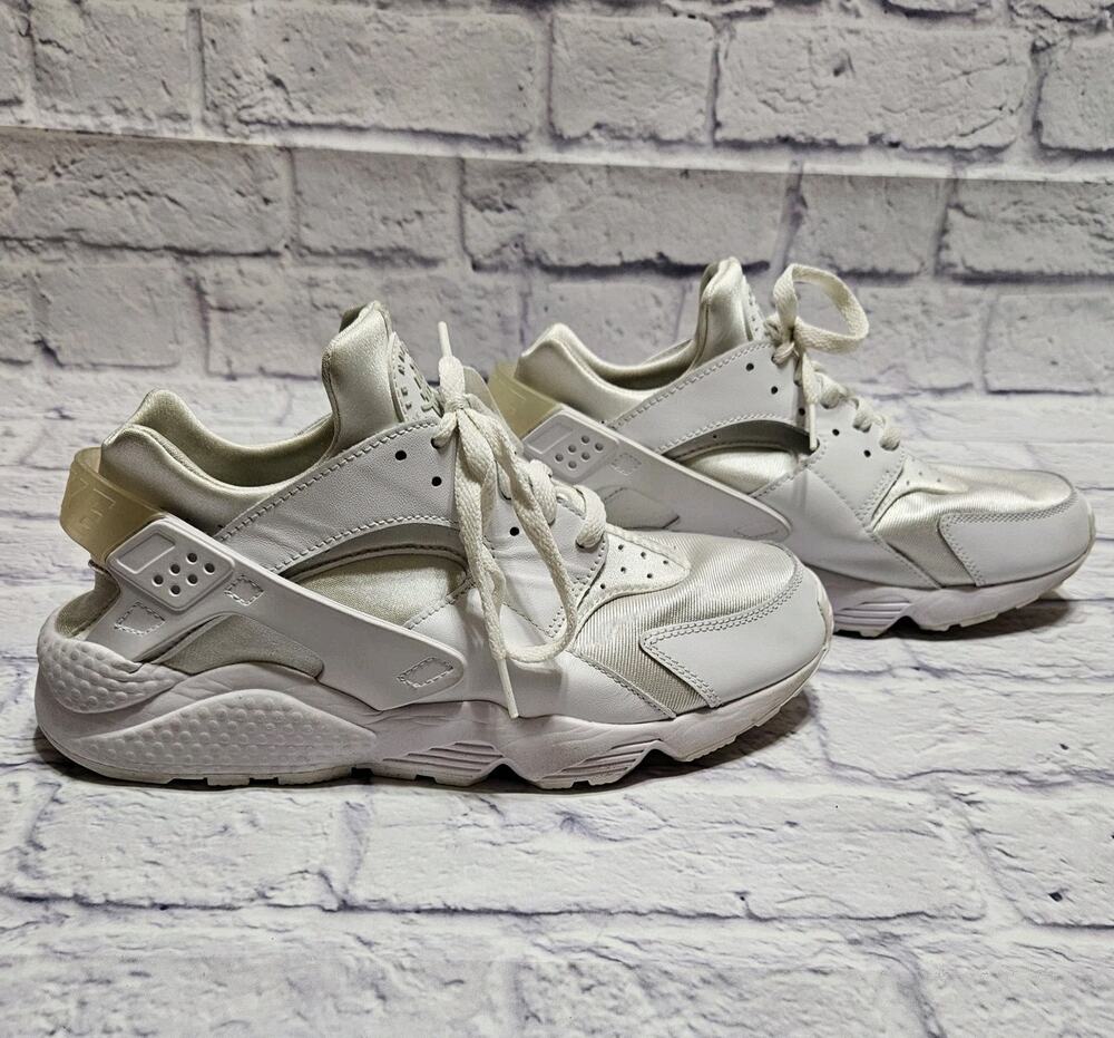 Nike Air Huarache White DD1068-102 Mens Size 9.5 White Running Shoes Iconic